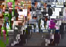 ...en zonder licht: Jeffrey Spies en Mario Taal van Agrolux