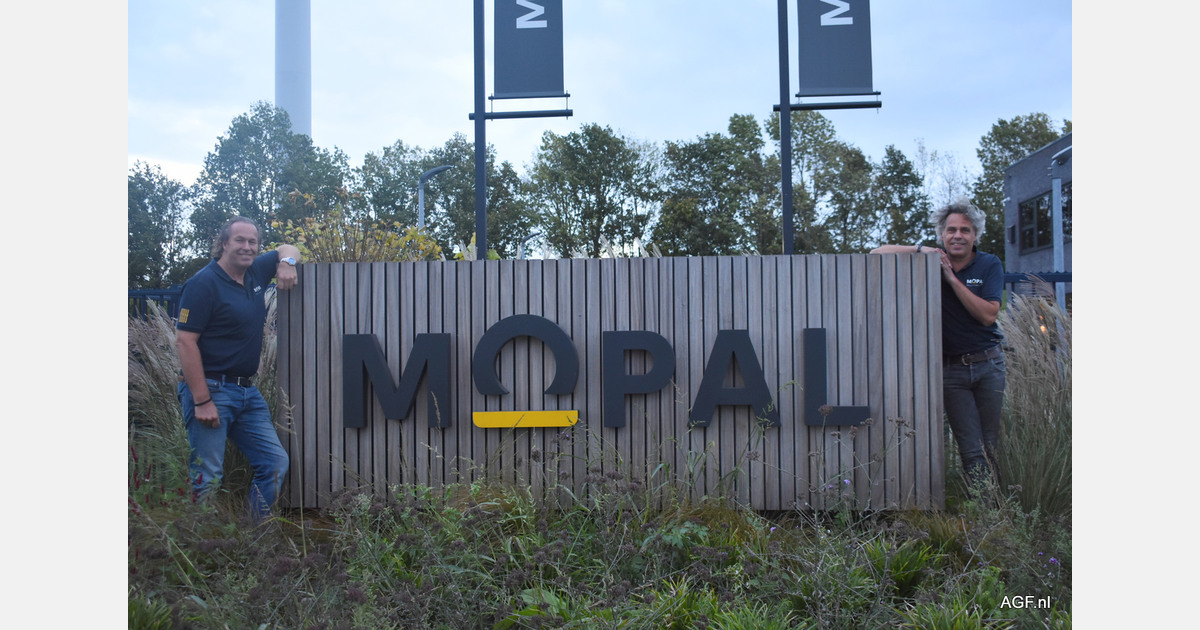 Mopal Palletindustrie neemt nieuwbouw officieel in gebruik