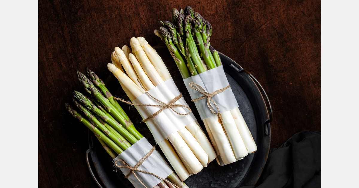 Start aspergeseizoen De Mooij Amsterdam