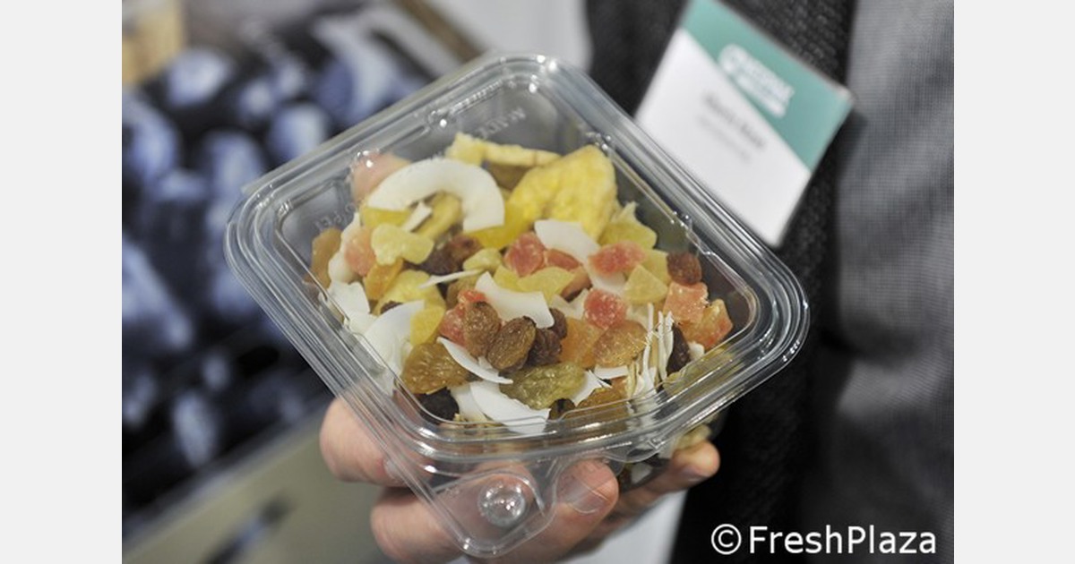 Contenitore per alimenti richiudibile ed ermetico realizzato in un unico materiale e in un unico pezzo