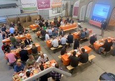 De dag begon traditiegetrouw met het Nationale Uienontbijt