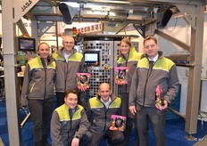 Het Jasa-team in bijpassende kleding