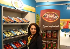 Liana Aroutiounian van Roveg, dat naast het retailconcept Puro Aromo ook nog een kokosnotenopener presenteerde op de stand