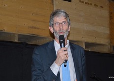 Kees van Vliet sectormanager van ING hield zijn toespraak over het perspectief voor de Hollandse uien.