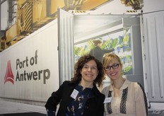 Maartje Driessens en Stefanie D'Herde, de dames van de Port of Antwerp.