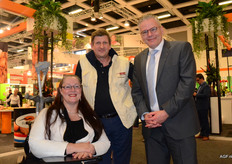 Joana en Edwin Keur van taleninstituut Iber Lengua met Hans Borsboom van Borsboom&Hamm advocaten