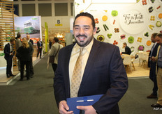 Jose Calderon (Pepe) van Farm Pak, het grootste teeltbedrijf van zoete aardappelen in de VS.