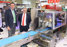 Richard van Bergenhenegouwen van Combilo kocht onlangs een flowpacker voor Ramiro-puntpaprika's bij Alex Hofstee van GH-Ulma