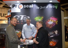 In het midden Gerit Tijhof van Sismatec.