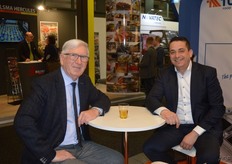 Jozef van Remoortel van Remofrit in gesprek met Jos Mous.