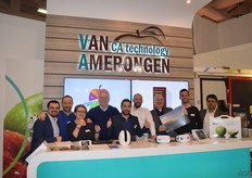 CA bewaring voor verse producten wordt door van Amerongen CA technology verzorgd. Emre Onder, Robert van Rooijen, Teresa Brown, Rob Veltman, Ramzi Amari, Sander van Schaik, Wim van den Berg, Niels Remmelink en Gautam Jha vormen het sales team.