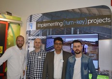 FFT Projects bouwt turn key projecten voor het bewaren van fruit. Sander van Schaik, Jaco Huiskamp, Daniel Kurowski en Gautam Jha.