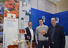 Jacco Weststrate en Lindert en Lijn Moerdijk van MSP. MSP staat voor grote uitbreidingen die dit jaar gerealiseerd zullen worden.