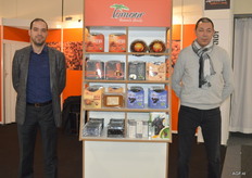 Mustapha Chihabi en Kasi Chihabi van M1 Distribution met het merk Tomoor.