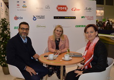 David Attia, Iris Van Laethem en Arnelle Moonens van Van Laethem bvba. Dit bedrijf verhandelt kruiden, minigroenten, minisalades en eetbare bloemen onder de merknaam BellÁroma.