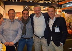 Financiële mannen Frank Weissbach en Laurens Maartens van de Nederlandsche Betaal- en Wisselmaatschappij met Ralph Reinders en Jeroen Wesseling van Dutch Credit Brokers.