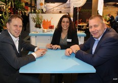 "Silvia Janssen (Kompany) op bezoek bij Kees van Rooij en Jan Oosterom van Best of Four. "Samen als het moet, alleen als het kan", is het motto van Jan."