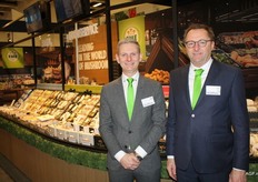 Arie Verburg (rechts) introduceert de nieuwe algemeen directeur van FME: Stefan Wijns