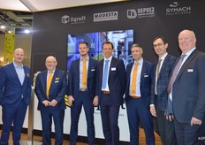 Gedeelte van het OTA team. Mattias Mergaert (Deprez), Adrien van Nes (Eqraft), Rutger Keurhorst (Eqraft), Jan Pieter Grootendorst (Symach), Wim de Rijder (Eqraft), Johan Deprez (Deprez) en Diederick Kloppenburg (Modesta).