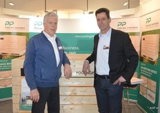 Sjaak van Dudink van Pooling Partners samen met Bas Melissant van Ontario Specialty Onions.