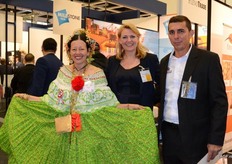 Collega Claudine Beldman met een Koreaanse schone