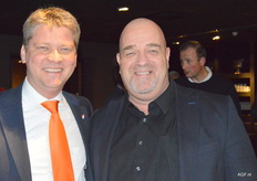 Gijsbrecht Gunter voorzitter Uiencomité en André Boot van Hazera.