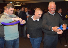 Het valt nog niet mee. Betrapt: Jaco houdt zich niet aan de regels en doet het wel even voor.