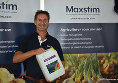 Oscar Rietkerk doet mee met de proeven op het proefveld met Maxstim