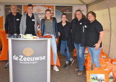 De tasjes van hoofdsponsor de Zeeuwse Verzekeringen vonden gretig aftrek