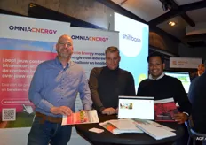 Vincent Peskens van Omnia Energy maakt de kosten van energie inzichtelijk via digitale tools met zijn collega's Bas Janssen en Gideon Taberima van Omina Connect die internetdiensten leveren aan bedrijven. 