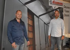 Damm deurentechniek. Edwin van Overbeeke en Leo Metselaar. Geïsoleerde deuren voor geconditioneerde bewaring in de agrarische sector.