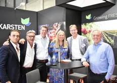 Tim Reincke, Belia Karsten, Eric Brückner en Ruud van der Ploeg van Karsten met links twee klanten