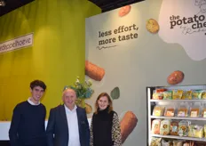 Benoit van de Kerckhove, Bart en Ellen Nemegheer van De Aardappelhoeve. Met The Potato Chef (by Ruben) beschikt het bedrijf over een 4e gamma aan voorgekookte en voorgegaarde aardappelproducten.