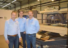 Johny de Bat, Sascha Bakker en Willem Zegers werkten met het Symach team aan de realisatie van de nieuwe machine.