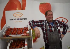 Aardbeienteler Herman van Osselaer levert aan Coöperatie Hoogstraten
