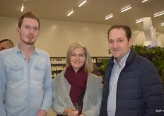 Kenny van Sebrechts met Sonja van Huffel en Alain Moortgat van Red Grow tomaten