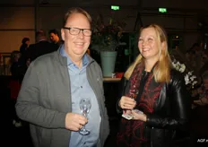 Sjaak Oosthoek van FruitFactor en Lisan van Koppen van Jaguar the fresh company