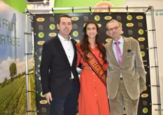 Jurgen en Achiel De Witte gingen maar al te graag met miss België op de foto.