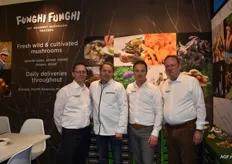 De heren van Funghi Funghi: Leon van Basten, Gerard Moerman, Michel Kagenaar en Corné Verboom. Funghi Funghi richt zich met haar assortiment en strategie tot de chefs en goede hobbykoks.