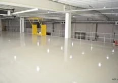 Verdiepingsvloer van 1.000 m2 voor fustopslag- en ompakactiviteiten