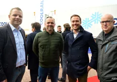 Chris Beezemer, Martijn de Vries en Roy van den Berg van DLG en Andre Dorsman van Bakker Barendrecht