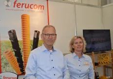 Lubbert Tilma en Jacoba Totays-Tilma van Ferucom. Zij leveren actiale en spiraal rollen voor rooi en inschuurapparatuur.