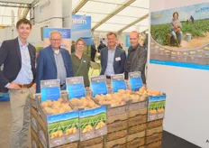 Leon Haanstra, Hans Bultman, Gesly Slomp, Karst Weening (NAO) en Hans Geling van Schaap Holland. Schaap promoot haar aardappelrassen, kleinverpakte aardappelen en geschilde producten.