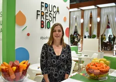 Mariska de Zoete is werkzaam voor Fruca Marketing uit Murcia, dat in de de loop der jaren uitgegroeid tot een heuse gigant op het gebied van sla, (water)meloenen, citrus en paprika's. Zie ook: https://www.agf.nl/article/9124491/onze-schaalgrootte-is-onze-kracht/ 
