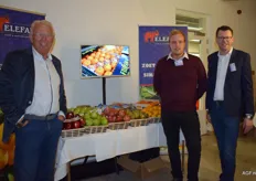 Willem sr., Steven Brughuis en Willem jr. van Willem Dijk AGF hadden hardfruit en citrus mee