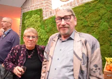 Erelid van ADN Hans Jacobs met zijn vrouw Edith