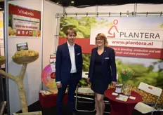 Jeroen van Soesbergen en Linda Heupink van Plantera. Staan op de beurs voor bestaande relaties en natuurlijk mensen met belangstelling voor hun producten.