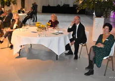 Collega's Heleen de Jong,Yvonne Wigchert, Ger van Burik, Yvette Maenen van GroentenFruit Huis