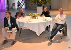 Jordi en Kees van den Bosch (Freeland), Martin de Vries (Greenyard Fresh) en Roland Gels (Levarht)