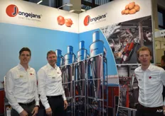 Don Schilder, Ronald de Boer en Jesse Vonk van Jongejans Luchttechniek. Zij zijn makers van afzuigsystemen voor de uien, aardappel en bloembollensector.